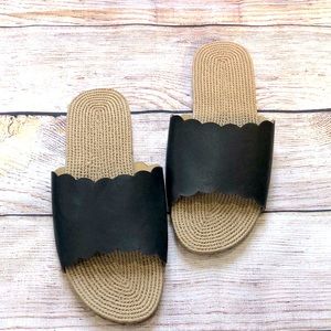 Scallop Slippers Size L 8/9